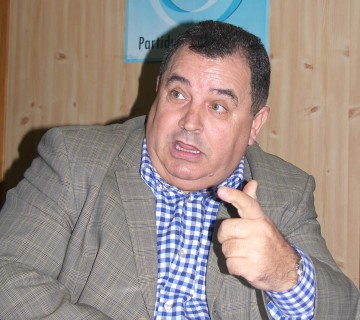 Afaceristul Frîncu cere revizuirea dosarului în care este judecat pentru evaziune şi spălare de bani